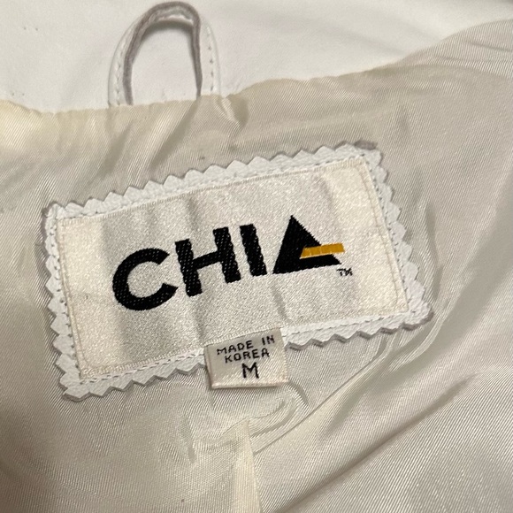 Vintage 1980’s Chia White Leather Jacket in a size M - Picture 4 of 13